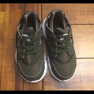 Nike Huarache Toddler boys shoe
